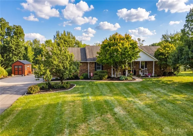 Photo 3 of Sale Pending at 4495 Wallace Rd, Oxford, OH 45056 | MLS# 968529 | Listing updated on 2026-09-22