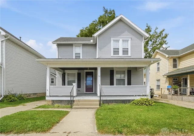Photo 2 of Single family home for sale at 719 N Belmont Ave, Springfield, OH 45503 | MLS# 968523 | Listing updated on 2026-09-09