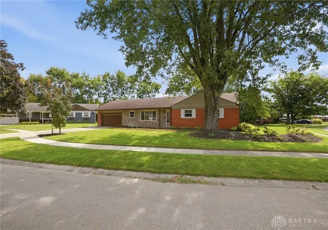 Photo 2 of Single family home for sale at 3524 Ascot Ct, Dayton, OH 45429 | MLS# 968538 | Listing updated on 2026-09-13