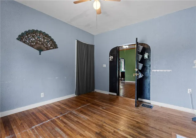 Photo 4 of Single family home for sale at 1217 W Mulberry St, Springfield, OH 45506 | MLS# 968545 | Listing updated on 2026-09-10