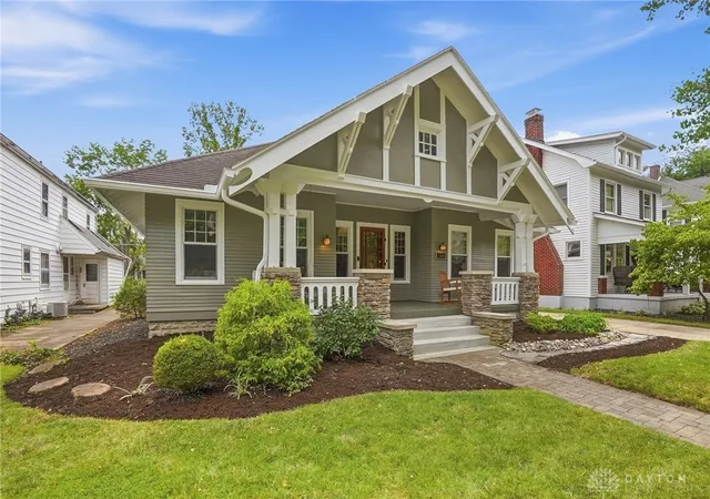 Photo 2 of Single family home for sale at 148 Telford Ave, Oakwood, OH 45419 | MLS# 968565 | Listing updated on 2026-09-13