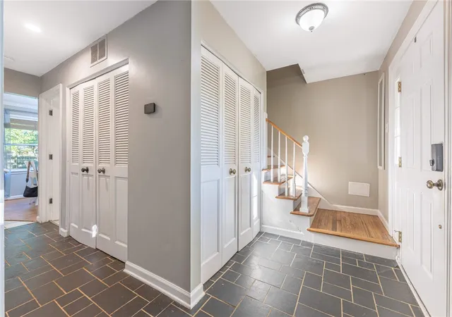 Photo 2 of Single family home for sale at 7425 Heatherwood Ct, Dayton, OH 45459 | MLS# 968390 | Listing updated on 2026-09-11