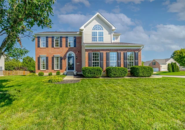 Photo 1 of Sale Pending at 1331 Windsor Dr, Dayton, OH 45434 | MLS# 968250 | Listing updated on 2026-09-25