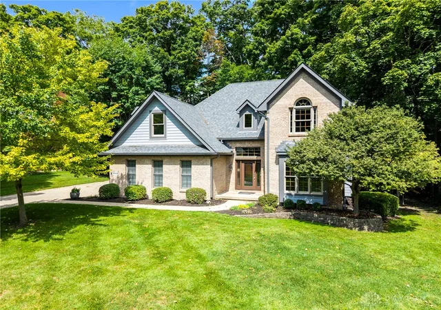 Single family home for sale at 2968 Walling Way, Beavercreek, OH 45434 | MLS# 968530