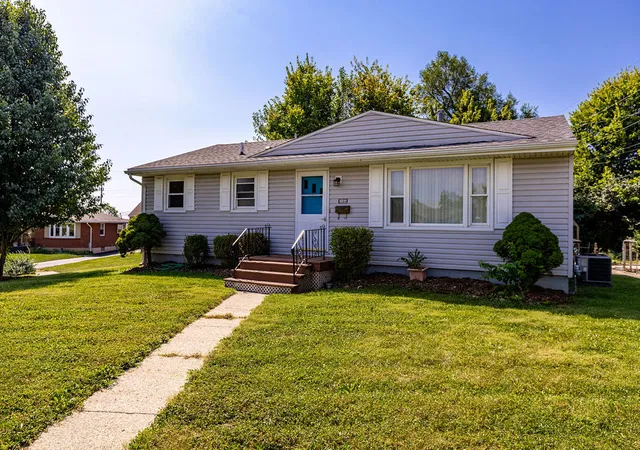 Photo 2 of Sale Pending at 2064 Hillsdale Ave, Dayton, OH 45414 | MLS# 968481 | Listing updated on 2026-09-14