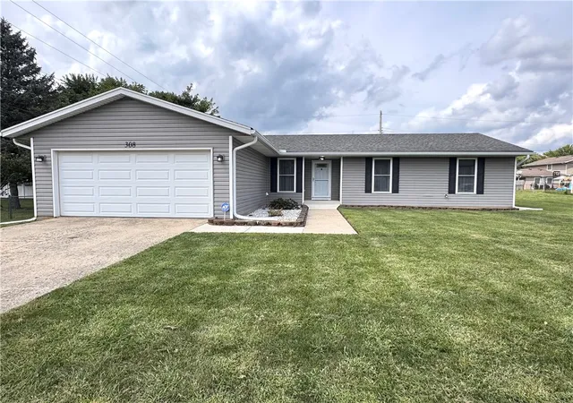 Single family home for sale at 308 Purcell Ave, Xenia, OH 45385 | MLS# 968592
