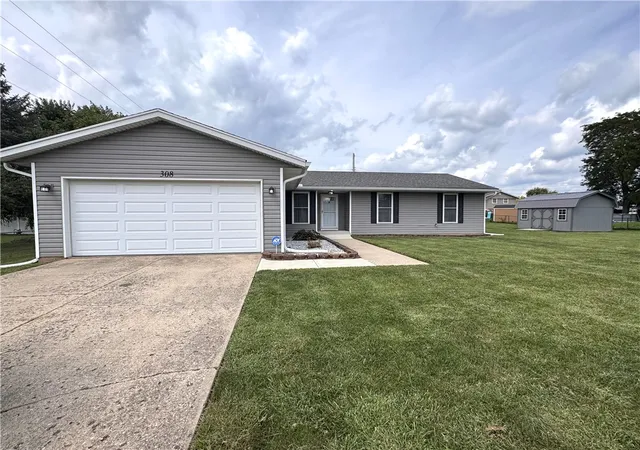 Photo 2 of Single family home for sale at 308 Purcell Ave, Xenia, OH 45385 | MLS# 968592 | Listing updated on 2026-09-10