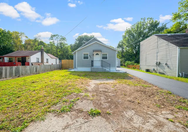Photo 3 of Single family home for sale at 5070 Germantown Pike, Dayton, OH 45417 | MLS# 968525 | Listing updated on 2026-09-10