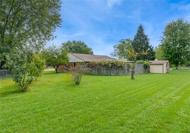 Photo 36 of Sale Pending at 9517 Stanford Ridge Ct, Miamisburg, OH 45342 | MLS# 968604 | Listing updated on 2026-09-12