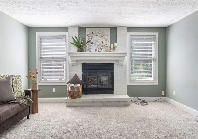 Photo 3 of Sale Pending at 9517 Stanford Ridge Ct, Miamisburg, OH 45342 | MLS# 968604 | Listing updated on 2026-09-12