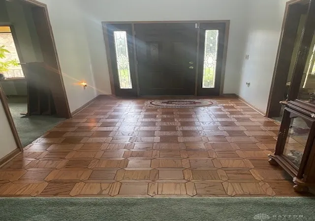 Photo 2 of Single family home for sale at 2035 Canterbury Ct, Troy, OH 45373 | MLS# 968633 | Listing updated on 2026-09-10