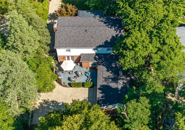 Photo 62 of Sale Pending at 1345 Devereux Dr, Oakwood, OH 45419 | MLS# 968349 | Listing updated on 2026-09-12