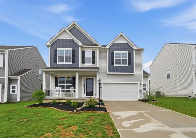 Single family home for sale at 3086 Chamberlin Dr, Dayton, OH 45449 | MLS# 968608