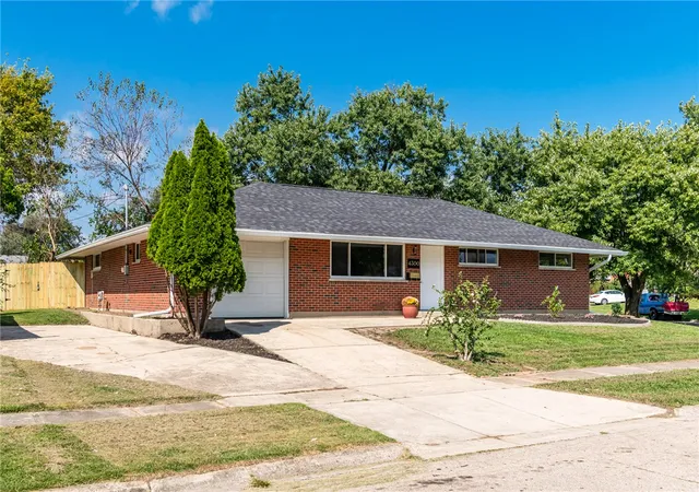 Photo 2 of Single family home for sale at 4300 Lambeth Dr, Dayton, OH 45424 | MLS# 968521 | Listing updated on 2026-09-28