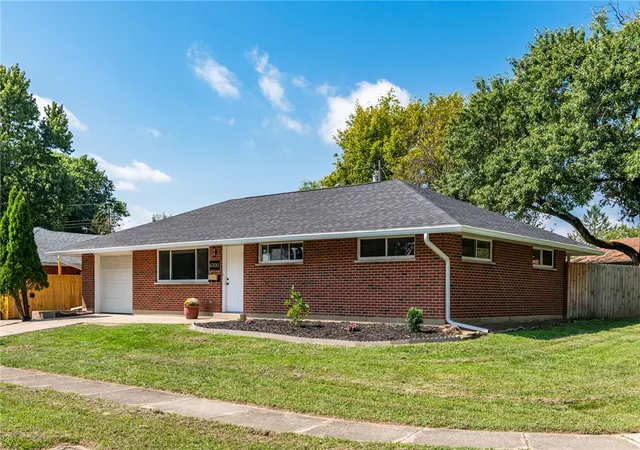 Photo 3 of Single family home for sale at 4300 Lambeth Dr, Dayton, OH 45424 | MLS# 968521 | Listing updated on 2026-09-28