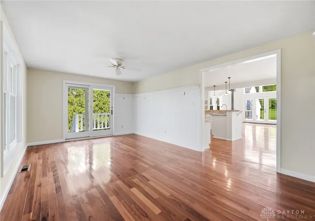 Photo 4 of Single family home for sale at 2020 Keever Rd, Lebanon, OH 45036 | MLS# 967825 | Listing updated on 2026-09-12