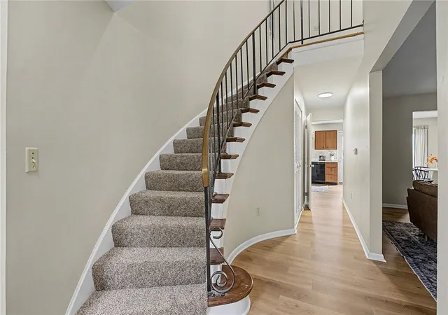 Photo 4 of Condo for sale at 4741 Shaunee Crk Dr, Dayton, OH 45415 | MLS# 968549 | Listing updated on 2026-09-28