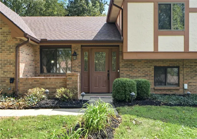 Photo 2 of Single family home for sale at 1593 Woodland Trl, Xenia, OH 45385 | MLS# 968007 | Listing updated on 2026-09-12