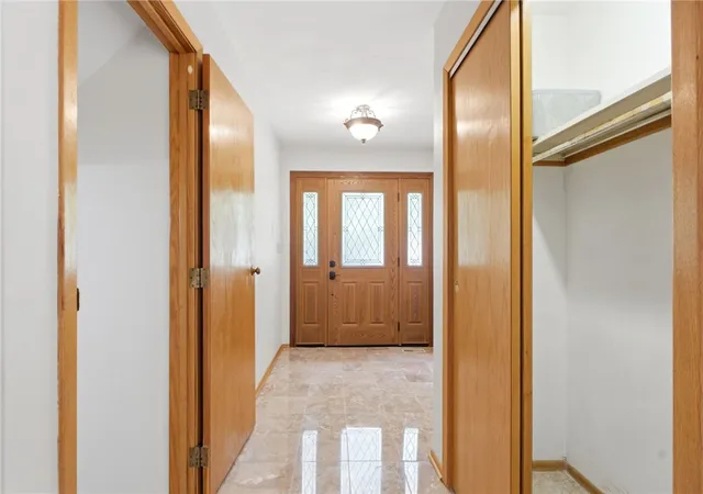 Photo 3 of Single family home for sale at 1593 Woodland Trl, Xenia, OH 45385 | MLS# 968007 | Listing updated on 2026-09-12