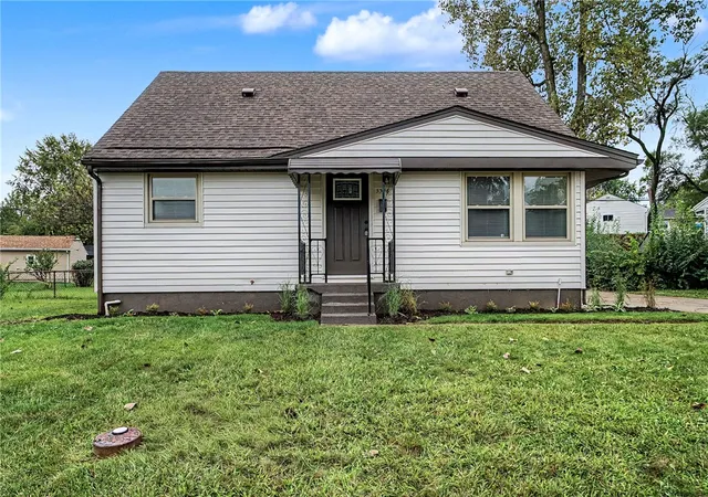 Photo 2 of Single family home for sale at 5346 Duquesne Ave, Dayton, OH 45431 | MLS# 968661 | Listing updated on 2026-09-11