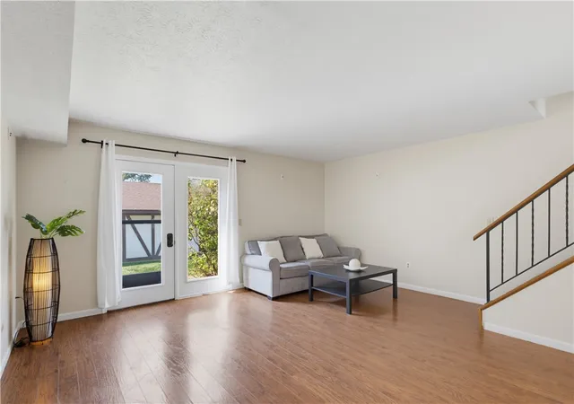 Listing Photo 5 - Condo for sale in building located at 5645 Cobblegate Dr, Dayton, OH 45449