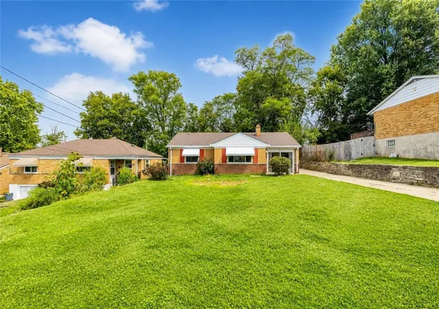 Photo 3 of Single family home for sale at 1150 Anderson Fry Rd, Cincinnati, OH 45238 | MLS# 968688 | Listing updated on 2026-09-11