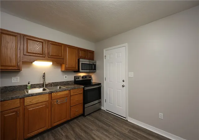 Photo 3 of Multi family home for sale at 1504 Coventry Rd, Dayton, OH 45410 | MLS# 967794 | Listing updated on 2026-09-11