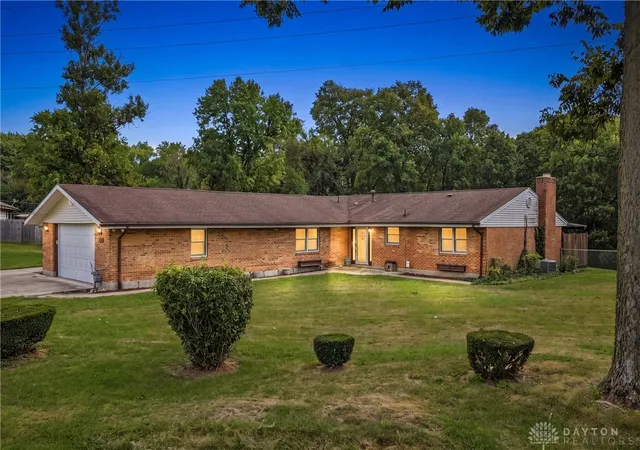 Photo 1 of Sale Pending at 802 Range Ave, Miamisburg, OH 45342 | MLS# 968703 | Listing updated on 2026-09-14