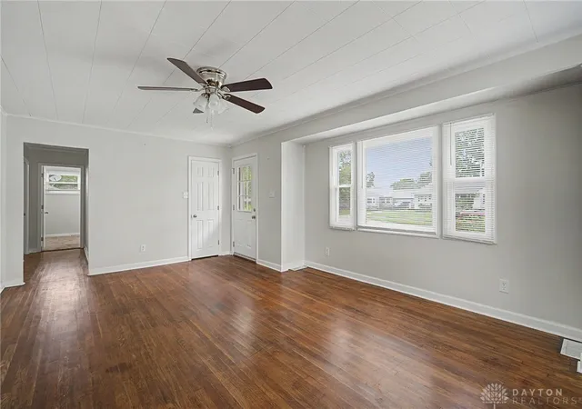 Photo 4 of Single family home for sale at 1909 Pittsfield St, Dayton, OH 45420 | MLS# 968707 | Listing updated on 2026-09-11