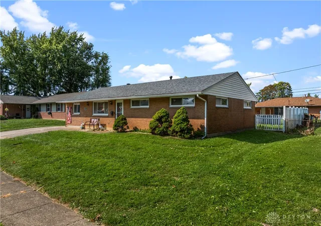 Photo 3 of Single family home for sale at 7845 Harshmanville Rd, Dayton, OH 45424 | MLS# 968616 | Listing updated on 2026-09-11