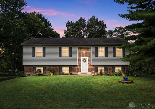 Photo 1 of Sale Pending at 7709 Whitehall Cir, West Chester, OH 45069 | MLS# 968718 | Listing updated on 2026-10-05