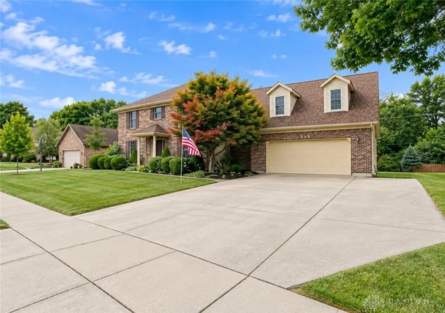 Photo 38 of Single family home for sale at 945 Stonehenge Dr, Tipp City, OH 45371 | MLS# 968689 | Listing updated on 2026-09-11