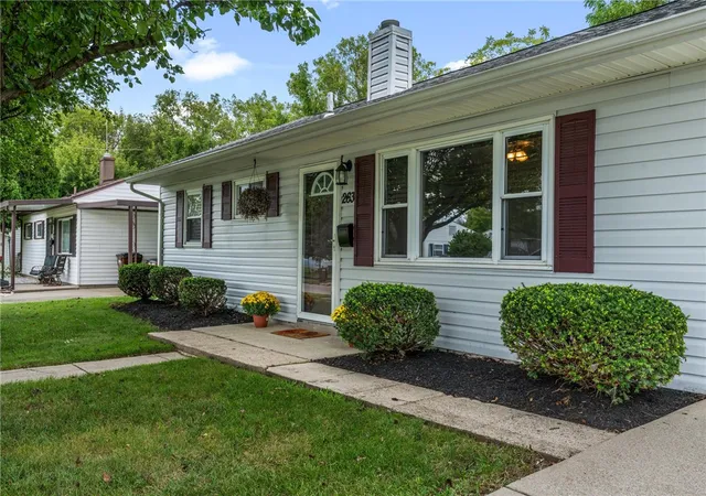 Photo 3 of Single family home for sale at 263 Marchmont Dr, Fairborn, OH 45324 | MLS# 968459 | Listing updated on 2026-09-14