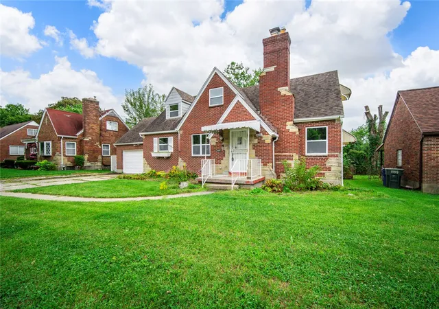 Photo 2 of Single family home for sale at 1546 Earlham Dr, Dayton, OH 45406 | MLS# 968724 | Listing updated on 2026-09-13