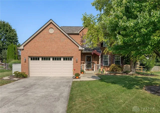 Single family home for sale at 1946 Michelle Ln, Middletown, OH 45044 | MLS# 968742