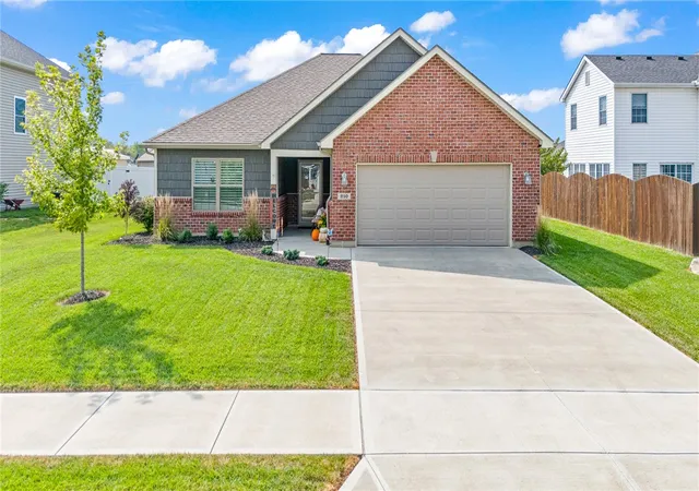 Photo 1 of Sale Pending at 210 Fox Harbor Dr, Troy, OH 45373 | MLS# 968647 | Listing updated on 2026-09-13