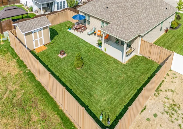 Photo 2 of Sale Pending at 210 Fox Harbor Dr, Troy, OH 45373 | MLS# 968647 | Listing updated on 2026-09-13