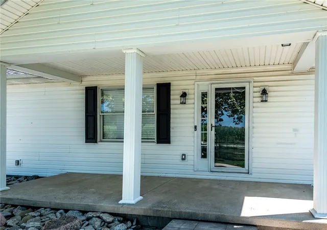 Photo 2 of Single family home for sale at 94 Fawn Ln, Blanchester, OH 45107 | MLS# 968712 | Listing updated on 2026-09-19