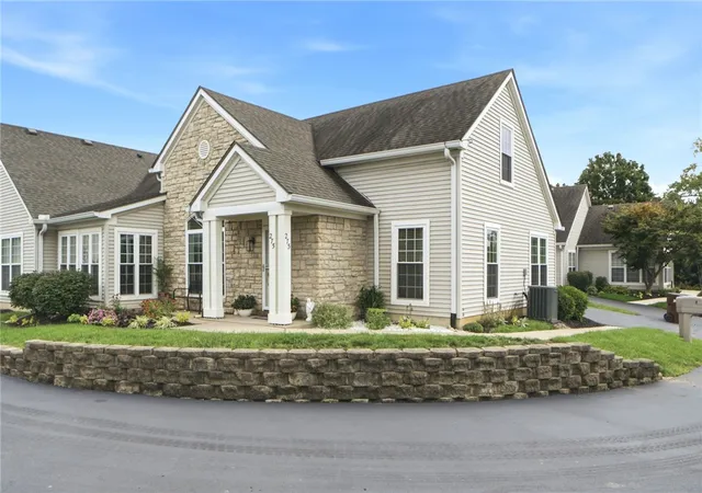 Photo 2 of Condo for sale at 275 Broadleaf Cir, Miamisburg, OH 45342 | MLS# 968690 | Listing updated on 2026-09-13