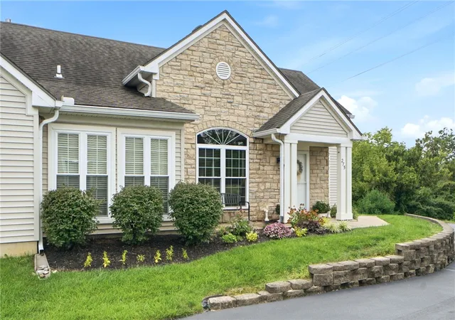 Photo 2 of Condo for sale at 275 Broadleaf Cir, Miamisburg, OH 45342 | MLS# 968690 | Listing updated on 2026-09-13