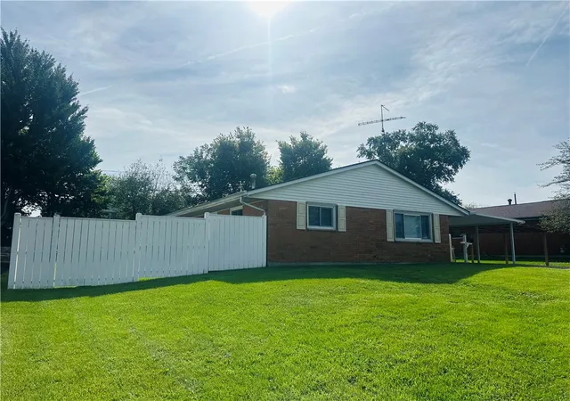 Photo 1 of Sale Pending at 3912 Raymond Dr, Enon, OH 45323 | MLS# 968745 | Listing updated on 2026-09-13