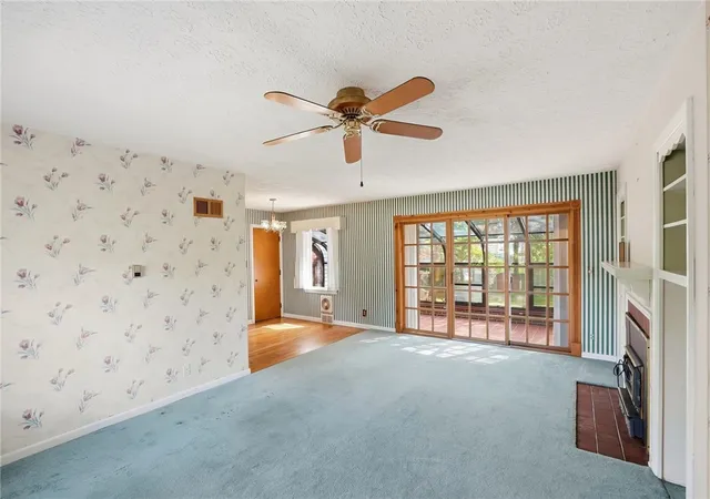 Photo 4 of Sale Pending at 3781 Knollwood Dr, Beavercreek, OH 45432 | MLS# 968571 | Listing updated on 2026-09-23