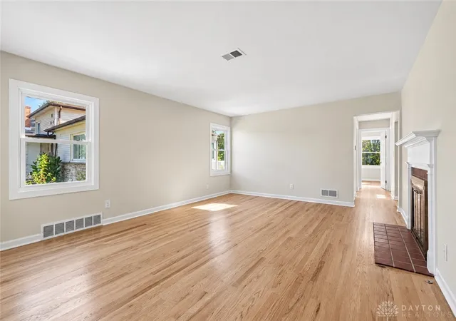 Photo 3 of Sale Pending at 311 S Highview Rd, Middletown, OH 45044 | MLS# 968776 | Listing updated on 2026-09-14