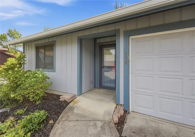 Photo 3 of Sale Pending at 150 Park Meadows Dr, Yellow Springs, OH 45387 | MLS# 967607 | Listing updated on 2026-09-17