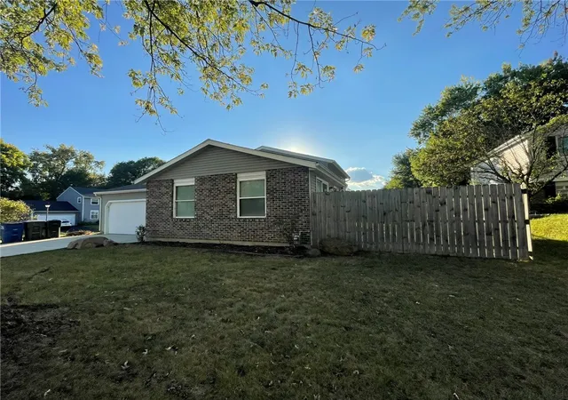 Photo 2 of Single family home for sale at 4403 Woodpoint Ct, Dayton, OH 45424 | MLS# 968786 | Listing updated on 2026-09-12