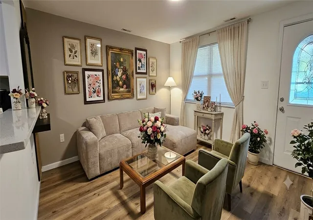 Photo 4 of Single family home for sale at 2108 Gipsy Dr, Dayton, OH 45414 | MLS# 968789 | Listing updated on 2026-09-13