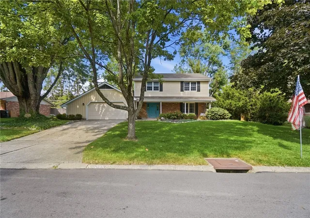 Photo 3 of Sale Pending at 2933 Meadow Park Dr, Dayton, OH 45440 | MLS# 968578 | Listing updated on 2026-09-13