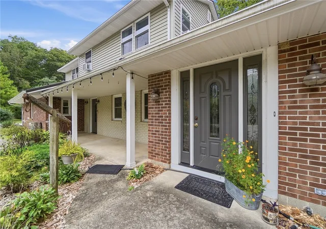 Photo 4 of Sale Pending at 375 N Rangeline Rd, Pleasant Hill, OH 45359 | MLS# 964524 | Listing updated on 2026-09-14