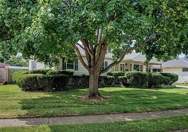 Photo 3 of Single family home for sale at 413 N Church St, New Carlisle, OH 45344 | MLS# 968506 | Listing updated on 2026-09-12