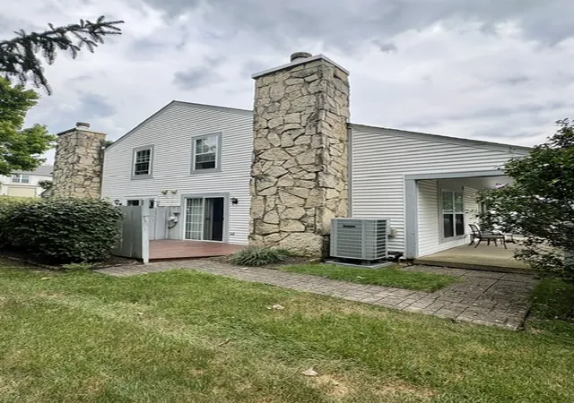 Photo 2 of Sale Pending at 2665 Orchard Run Rd, Dayton, OH 45449 | MLS# 968757 | Listing updated on 2026-09-17